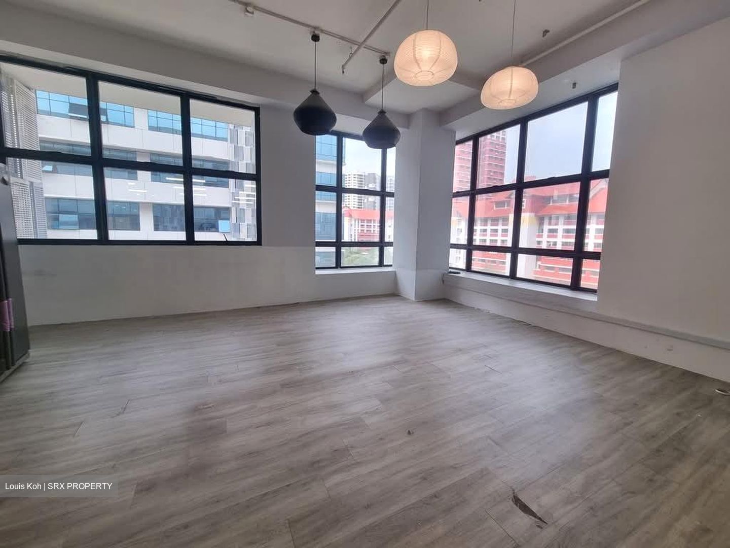 Midview City (D20), Office #566777641